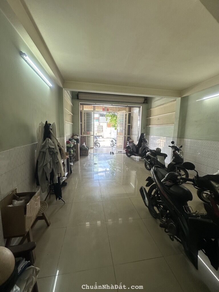 Bán nhà mặt tiền Lương Thế Vinh-gần Đầm Sen-ngang 4.6m-7PN-nhà mới-kinh doanh tốt