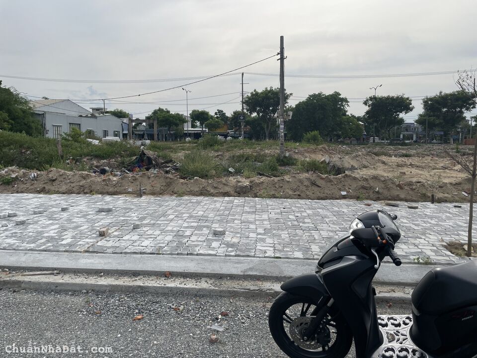 Bán đất mặt tiền đường 7,5m, Nguyễn Quý Anh - Ngũ Hành Sơn, Đà Nẵng. Đã có sổ đỏ. LH: 0905.75.11.85