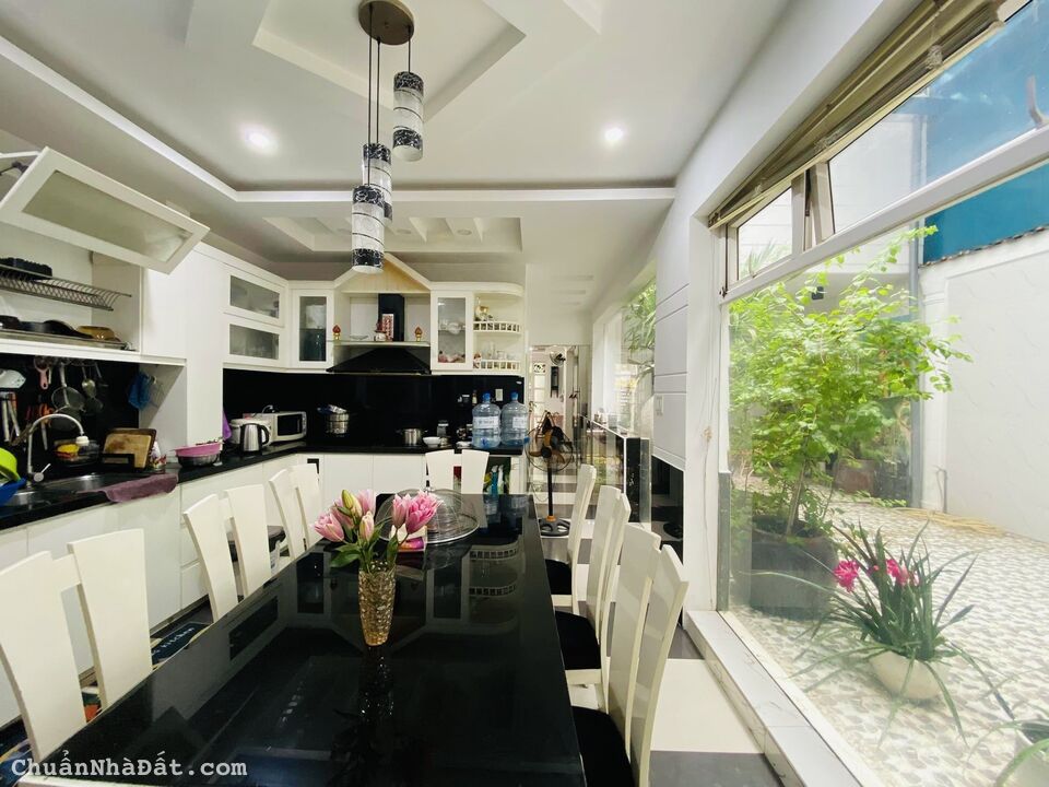 NỢ TIỀN LÃI VAY CHÍNH CHỦ TÔI CẦN BÁN NHANH CĂN BIỆT THỰ NGAY NGÃ 5, chưa đến 50tr/m2