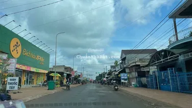 BÁN 3 LÔ ĐẤT ĐẤU GIÁ NGAY CHỢ Phú Lộc - Krông Năng giá 668tr/nền