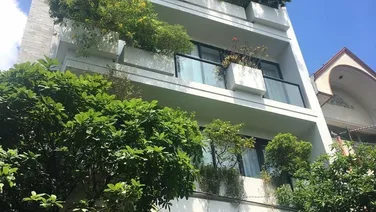 Giá Rẻ. Nhà 2 Tầng cạnh đường Huy Cận, Q. Hải Châu.( ngay Đh Kiến Trúc)75m2, giá 5.5 Tỷ TL