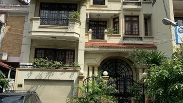 Nhà 3 Tầng ngay Biển Mỹ Khê, đường Thạch Lam, Q. Sơn Trà. 95m2, giá 9 tỷ