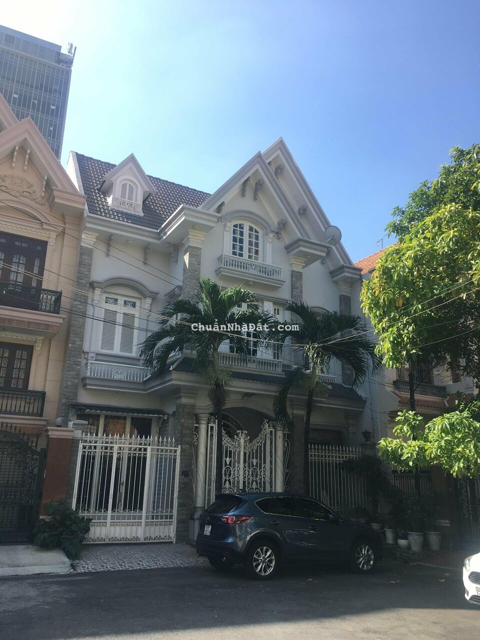 Nhà 4 Tầng, 2 MT đường Hàm Nghi, Q. Thanh Khê, 103m2 giá 23 tỷ TL 