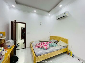 Nhà đẹp, hẻm 4m Huỳnh Văn Bánh, 2 Lầu BTCT, 8.8 Tỷ, Phú Nhuận