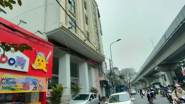 Toà văn phòng mp Hoàng Cầu - Đống Đa 420m2, 10 tầng hoàn công, Giá hợp lý