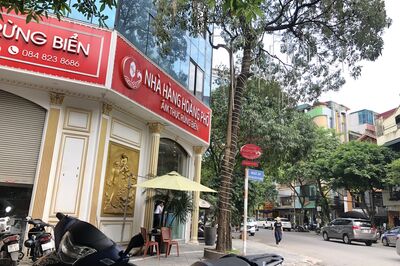Bán nhà mặt ngõ 34 Nguyễn Thị Định 70m2, 5 tầng, mt 5m, vỉa hè, kinh doanh, giá chỉ 23 tỷ