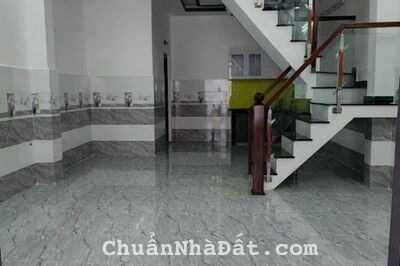 Nhà CĂN GÓC 2 mặt hẻm thoáng mát, kiên cố rộng rãi trung tâm Quận 7