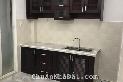 Nhà ĐẸP 4 Tầng nở hậu rất hợp Phong Thủy, đường Sư Vạn Hạnh Quận 10