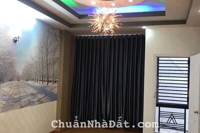 Nhà ĐẸP 4 Tầng nở hậu rất hợp Phong Thủy, đường Sư Vạn Hạnh Quận 10