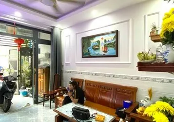 Nhà hẻm 3m, Hoàng Hoa Thám, 3.7 x 13m, 2PN, chỉ 5.4 tỷ, Tân Bình