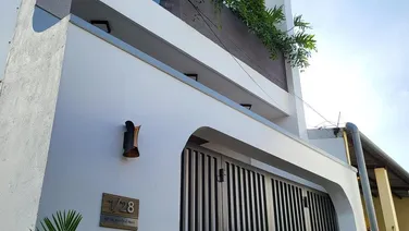 Bán nhà 2 tầng hiện đại đường Nguyễn Lộ Trạch phường Xuân Phú