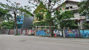 Biệt thự phân lô Quảng An, mặt hồ Tây, 254m2, mt 11m, 3 tầng, giá 116-150 tỷ hotline: 0935.123.186