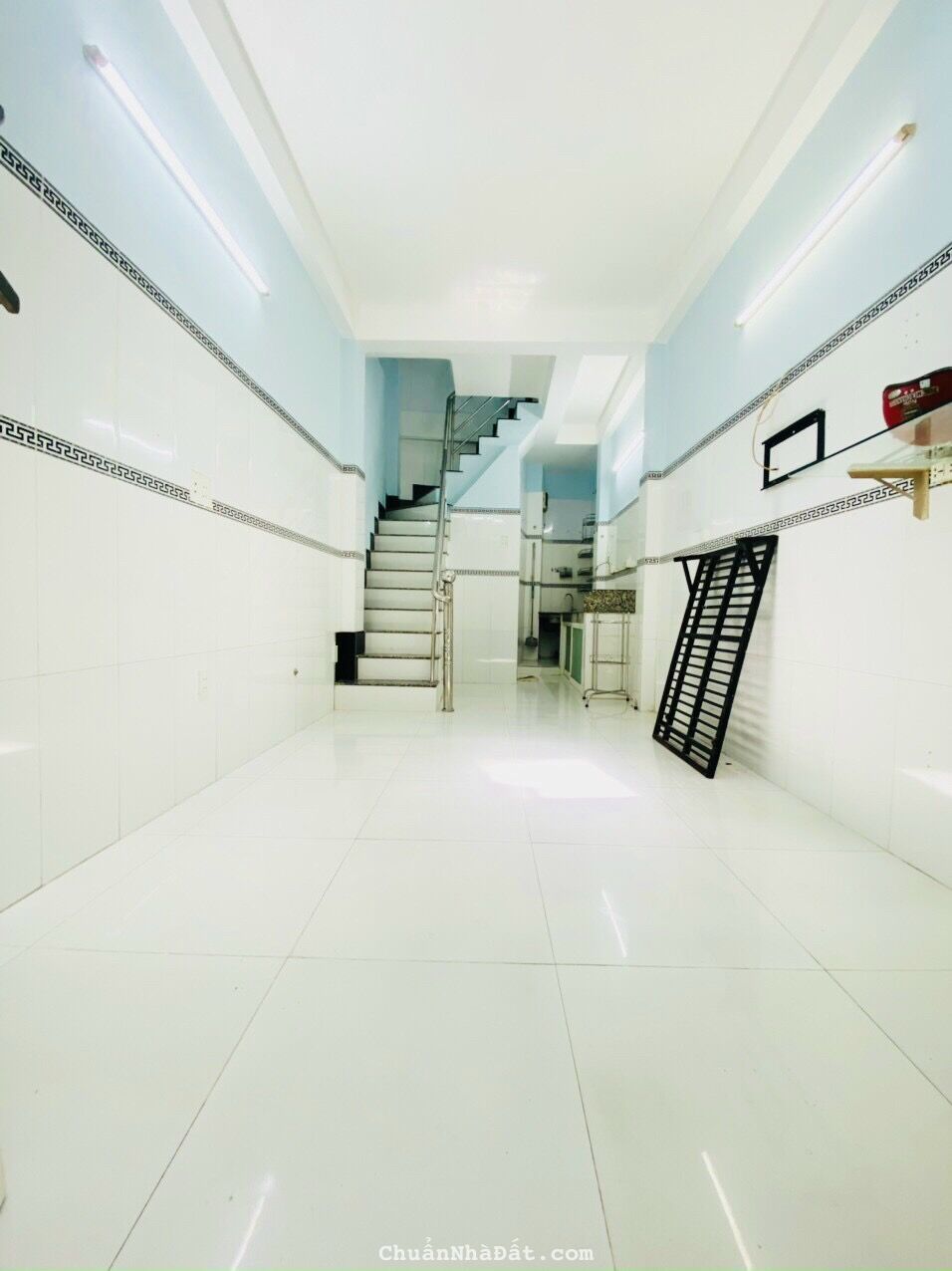 Cho thuê nhà hẻm 65 Trần Tuấn Khải P5 Q5 gần chợ Hoà Bình