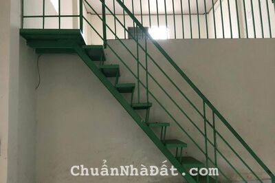 Chính chủ cho thuê nhà và đất hẻm sắt P28 Q Bình Thạnh. Giá 5.5 triệu/Tháng.