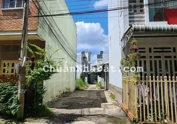 Bán nền đẹp khu vực trung tâm thành phố thuận tiện đi lại, kinh doanh buôn bán.