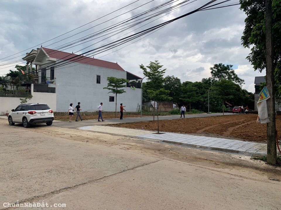 Trục chính thôn Mít Mái Yên Bài DT 829m2 MT 30 m, 12.5 tỷ , Lô góc 2 mặt tiền , Chính chủ