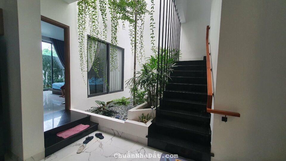 Cần bán nhanh Biệt thự siêu đẹp khu Nam Việt Á 