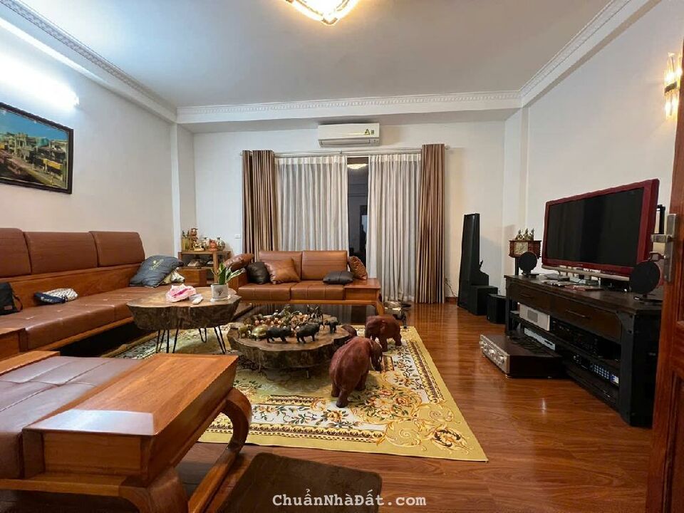 Bán nhà dương văn bé 5 tầng thang máy long lanh ô tô hai bà trưng