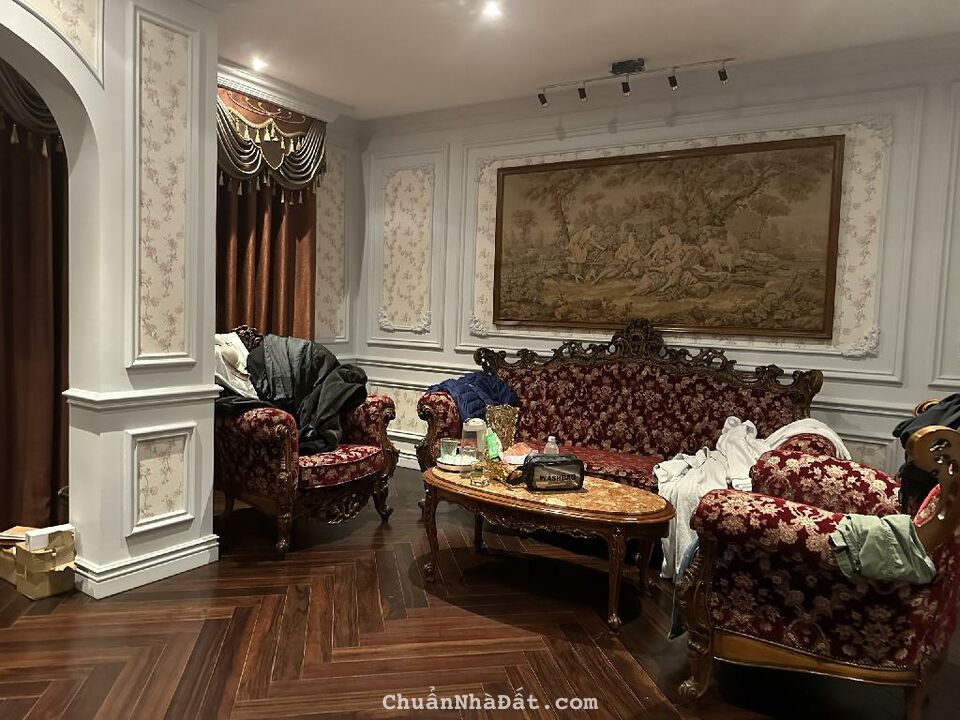 Bán nhà mặt phố nguyễn đình chiểu siêu hiếm 8 tầng thang máy long lanh hai bà trưng