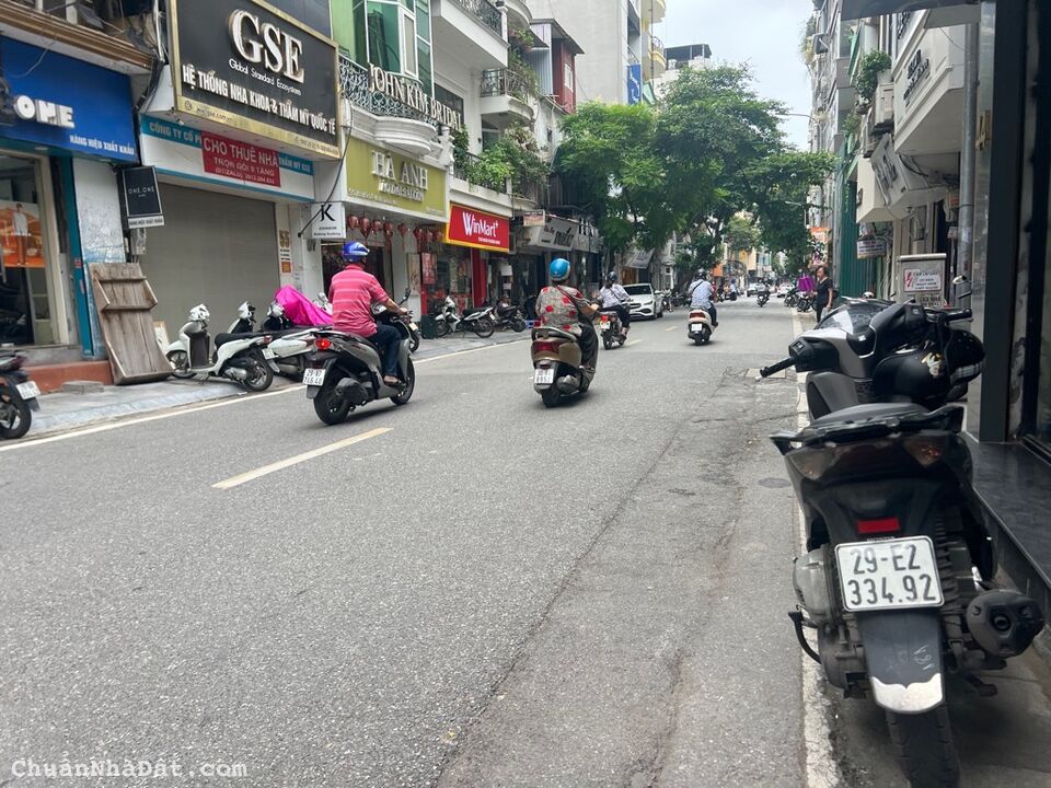 Bán 135M mặt phố cực vip mai hắc đế tặng nhà hai bà trưng