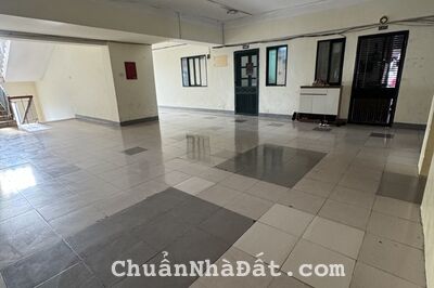 Bán căn hộ chung cư tạ quang bửu 76M hai bà trưng