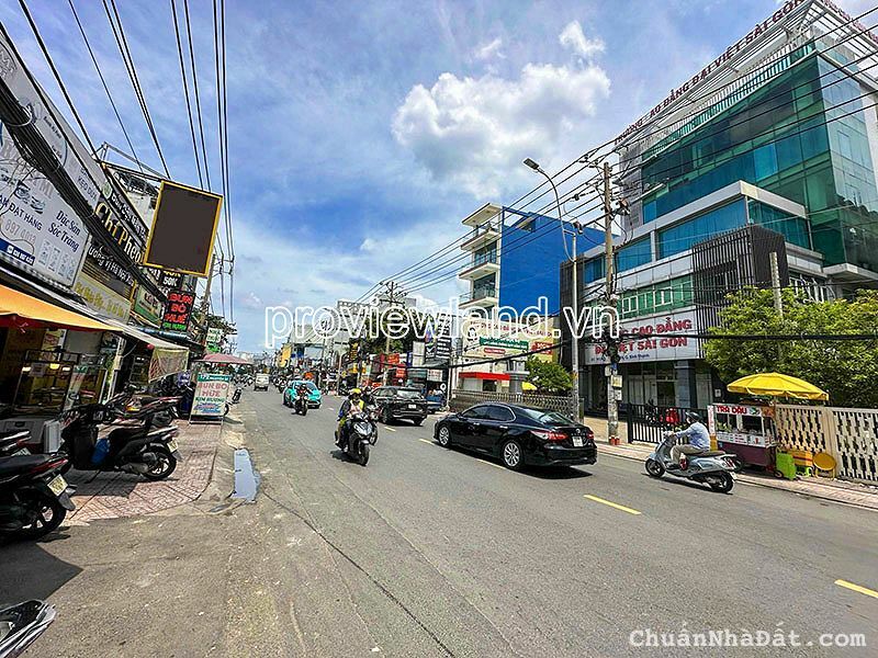 Bán toà nhà văn phòng Bình Thạnh, MT Nguyễn Xí, 5 tầng, 4702m đất, vị trí đẹp