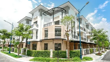 Bán Biệt thự Verosa Khang Điền, 10x25m đât, 3 tầng + áp mái, nhà thô