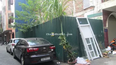 Lô GÓC đất chia lô Ô TÔ tránh phố Nguyễn Thái Học gần Bưu điện Hà Đông 55m2 chỉ 9.999 tỷ.