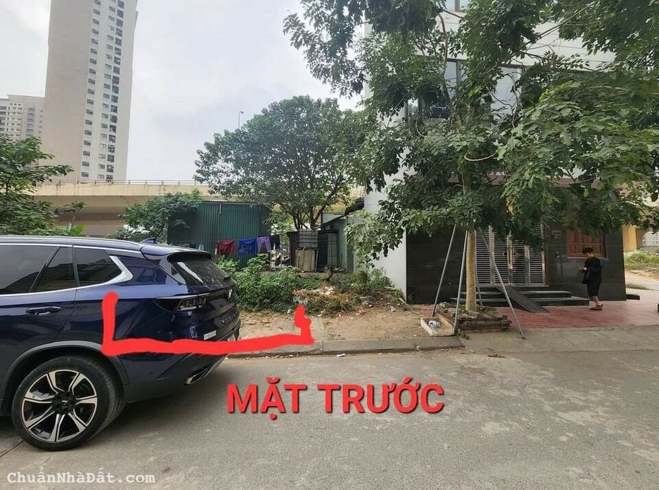 Tôi bán đất DV Hòa Bình Yên Nghĩa 2 mặt đường cạnh trường Phenikaa 55m2 chỉ 5.99 tỷ. 0989.62.6116