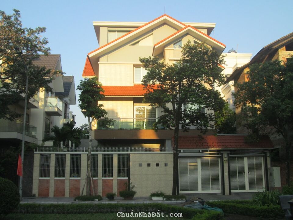 Tôi bán Gấp Biệt thự KĐT Pháp Vân gần phố Trần Thủ Độ, view công viên 300m2 chỉ 38.3 tỷ. 0989626116