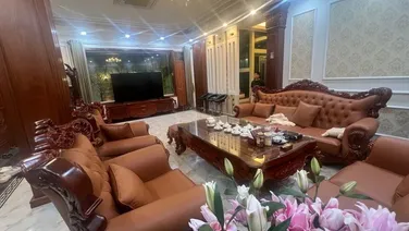 Tôi bán biệt thự phố Bùi Quốc Khái khu Tây Nam hồ Linh Đàm view công viên 205m2 chỉ 35.8 tỷ.