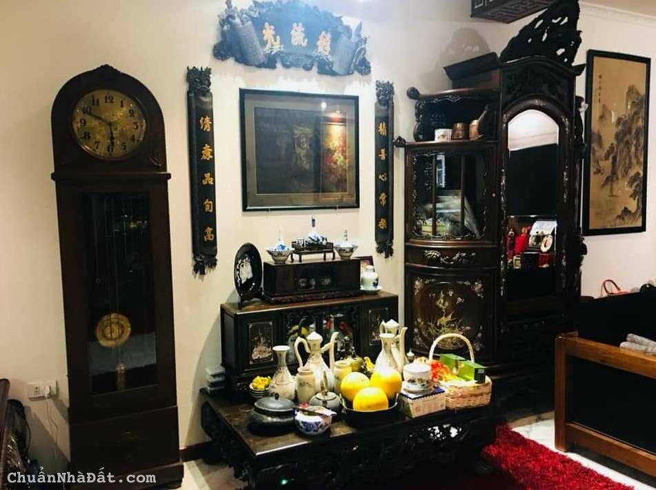 Mặt phố cổ Hàng Buồm sầm uất gần phố Hàng Đường 100m2 chỉ 42.68 tỷ. LH 0989.62.6116