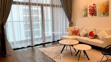 Cho thuê căn hộ Sun Ancora, 2 PN DT 98 m2 ban công view phố đẹp giá tốt nhất thị trường