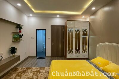 Bán nhà phố Lạc Trung 40m2*4T, mt 4m, Ô TÔ ĐỖ TRÁNH 30M, NGÕ THÔNG THOÁNG, TIỆN ÍCH