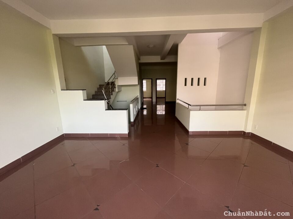 Cho thuê nhà mới đẹp KDC Trung Sơn, 120m2, 2L6PN, 25tr/tháng