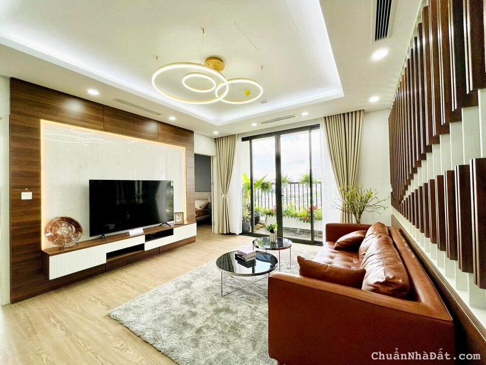 Bán căn hộ 2PN chung cư Phương Đông Green Home trong khu đô thị Việt Hưng, giá 2.1 tỷ