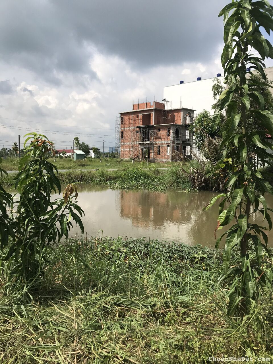 Đất thổ cư shr vị trí phong thủy của các dự án bds đất nền căp sông Vàm Cỏ Đông