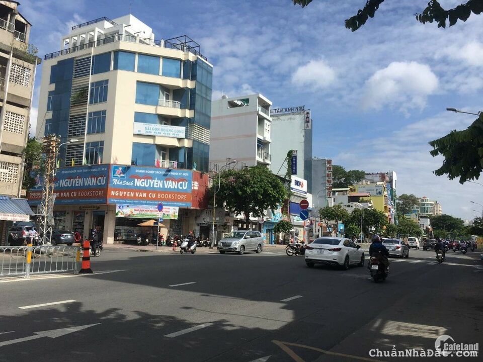 Cần bán gấp nhà HXH Phạm Viết Chánh, DT : 4*20, trệt + 4 lầu, HĐT : 38tr/th, Giá chỉ : 15 tỉ TL.