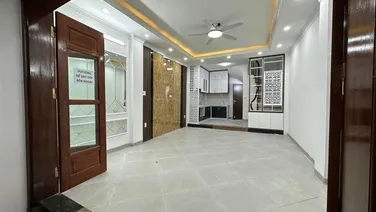 Bán nhà đẹp ở luôn 5 tầng 38m2 ngõ 188 Khương Đình, Thanh Xuân giá 5,3 tỷ. LH 0912442669