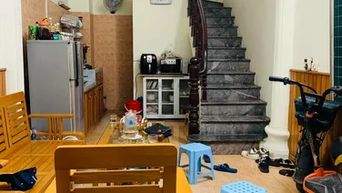 KHUÂT DUY TIẾN, NGÕ THÔNG RỘNG, SÁT PHỐ, SỔ VUÔNG - DT 27M2, 4 TẦNG, M.TIỀN 3.2M, GIÁ 3 TỶ 6