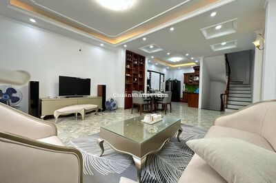 Hạ Sốc, Bán Nhà Nguyễn Văn Cừ, Bồ Đề, 50m2, 5 Tầng, Lô Góc, Ô Tô, Kinh Doanh