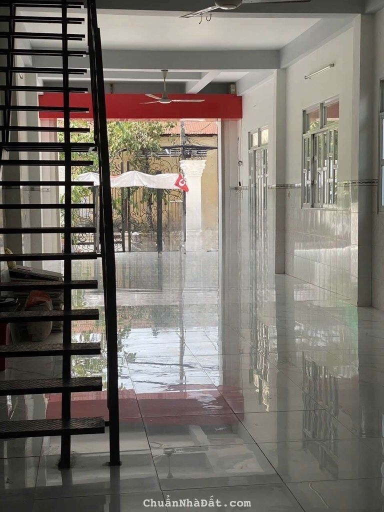 Cho thuê nhà quận Thủ Đức . MT đường Hiệp Bình,  P. Hiệp Bình Phước.