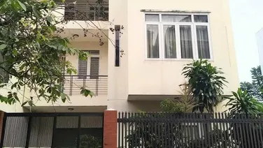 Cho thuê biệt thự sân vườn 8mx15m (120m²), Phạm Văn Đồng đi vào đường 23, Hiệp Bình Chánh Thủ Đức