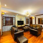 BÁN NHÀ PHỐ TRUNG KÍNH, 7 TẦNG, THANG MÁY, GẦN PHỐ, VỈA HÈ, GARA Ô TÔ, KINH DOANH ĐỈNH.