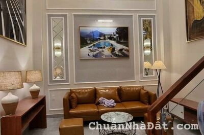 Nhà đẹp, hẻm 5m, 4 x 9m, chỉ 5 Tỷ 300, Nguyễn Văn Đậu, Bình Thạnh