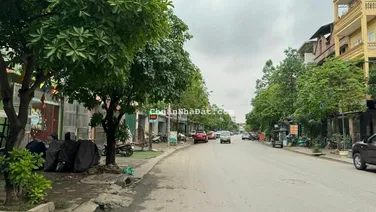 Siêu Phẩm! Bán nhà mặt phố Yên Xá rộng 30m kinh doanh đỉnh 100m2*5 tầng giá hơn 23 tỷ