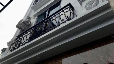 BÁN NHÀ MỚI NGUYÊN NGÕ 136 CẦU DIỄN, BẮC TỪ LIÊM, Ô TÔ ĐỖ CỬA, DT 30M2, GIÁ CHỈ 5,1 TỶ