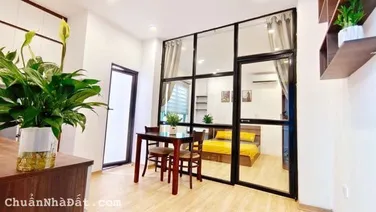 BÁN CĂN CHUNG CƯ MINI CAO CẤP 8 TẦNG, THANG MÁY ĐƯỜNG CẦU GIẤY, DT 60M2 MT 8M, GIÁ 15 TỶ