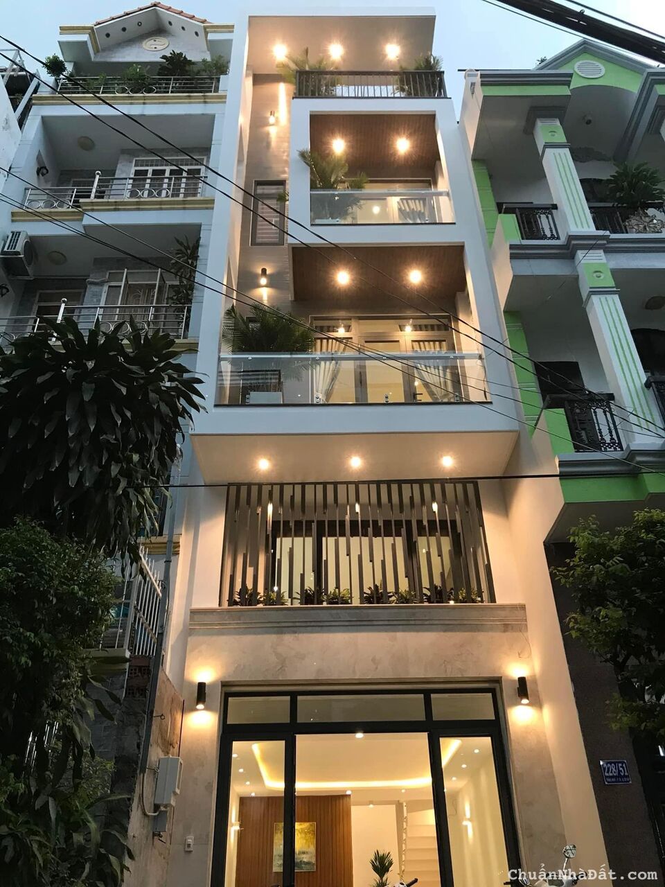 Chính chủ bán gấp nhà HXH 6m Nguyễn Văn Đậu,P11,Bình Thạnh, 4 x 21m, trệt 5 tầng, Giá chỉ 15.5 tỷ