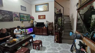 NGUYỄN TRÃI - 35M2 - 3T - MT 5M - 3 GÁC TRÁNH - GIÁ 3,8 TỶ